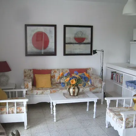 Apartamento En El Pueblo De 3 *